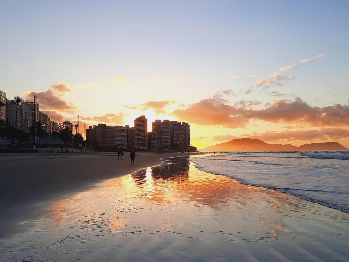 Pitangueiras Guarujá Apto com garagem Esterno foto